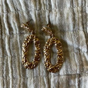 Gold Round Earrings.